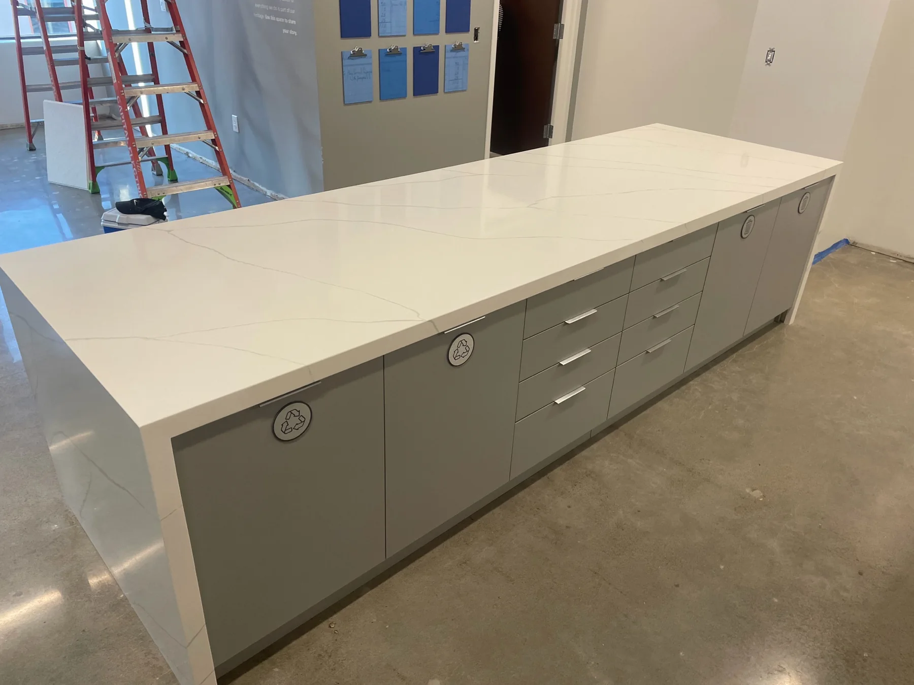 White quartz countertops with white shaker cabinets installed in Kansas City